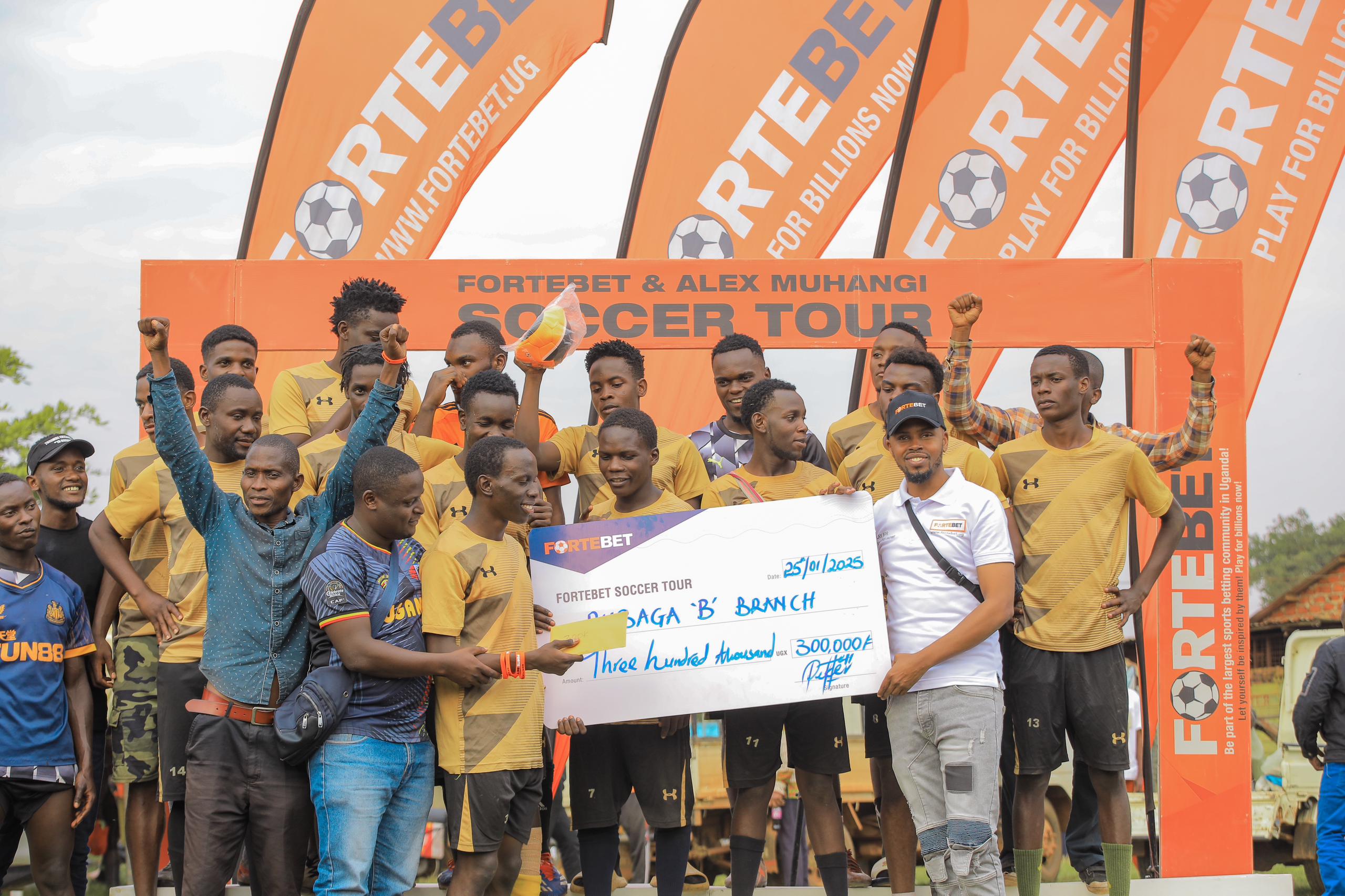 WANKULUKUKU SOCCER TOUR GLOWS FORTEBET PUNTERS